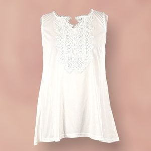 Roz & Ali Sleeveless Top